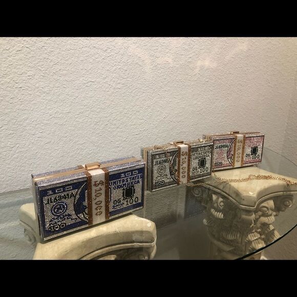 Rhinestone US Dollars Clutch Bag. - Picture 6 of 14